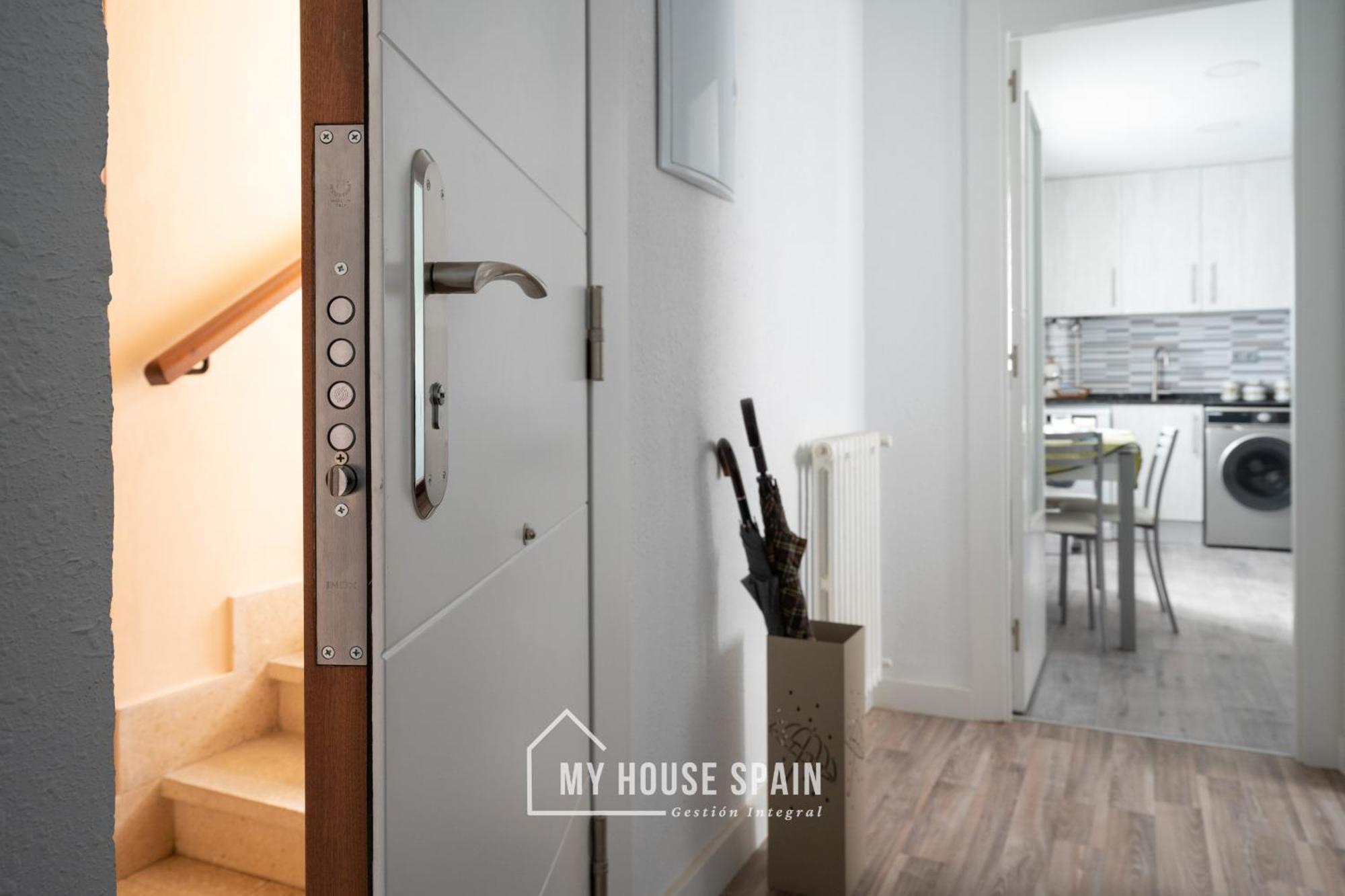 Myhousespain - Piso 3 Habitaciones Cerca Playa San Lorenzo Gijón Kültér fotó