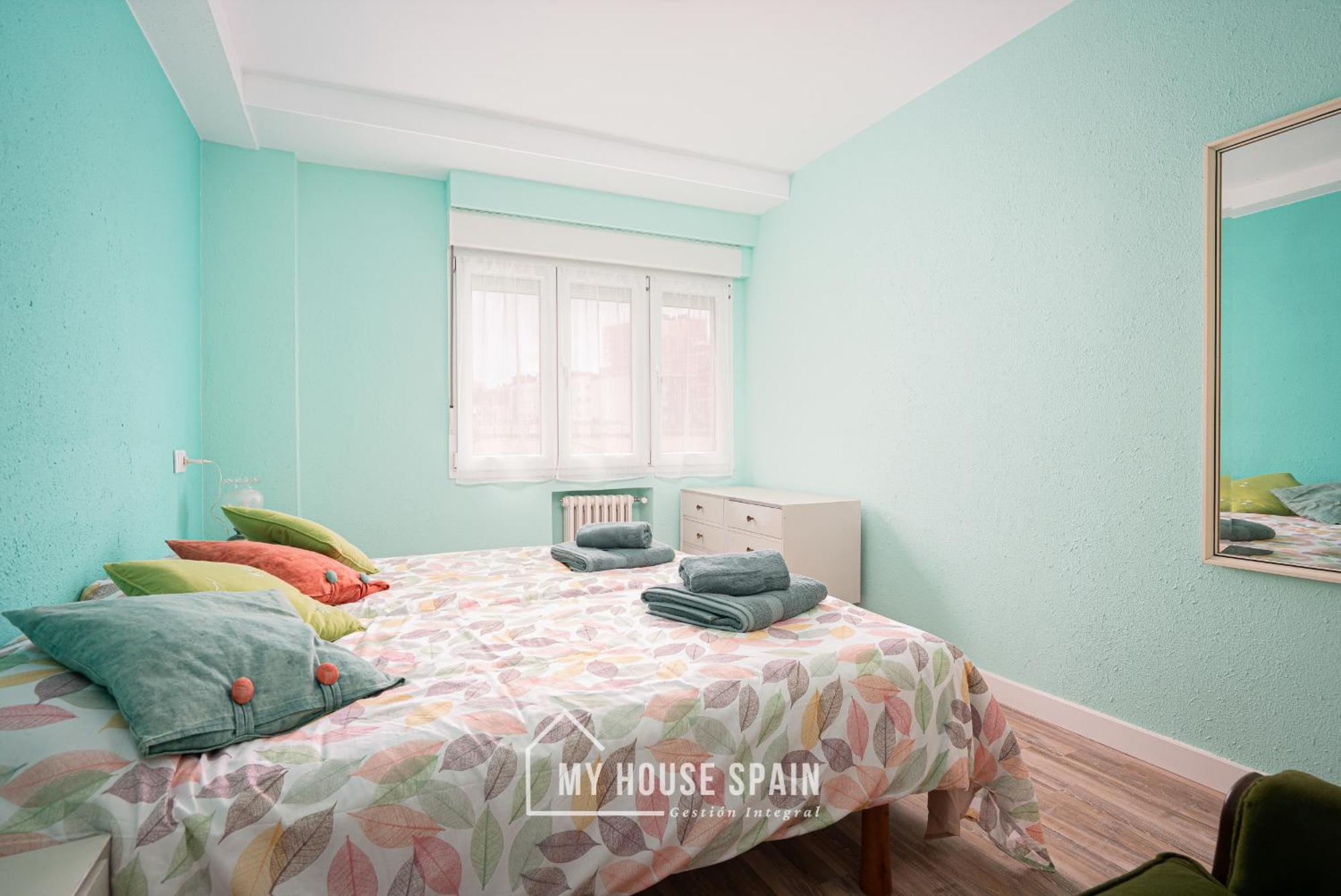 Myhousespain - Piso 3 Habitaciones Cerca Playa San Lorenzo Gijón Kültér fotó